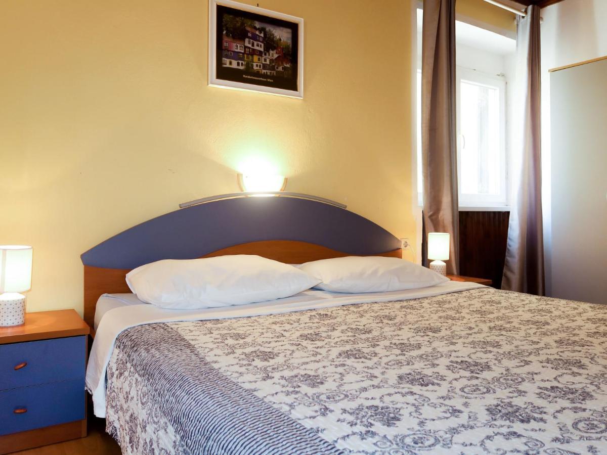 Apartment Ana - Rab166 By Interhome Barbat na Rabu Zewnętrze zdjęcie